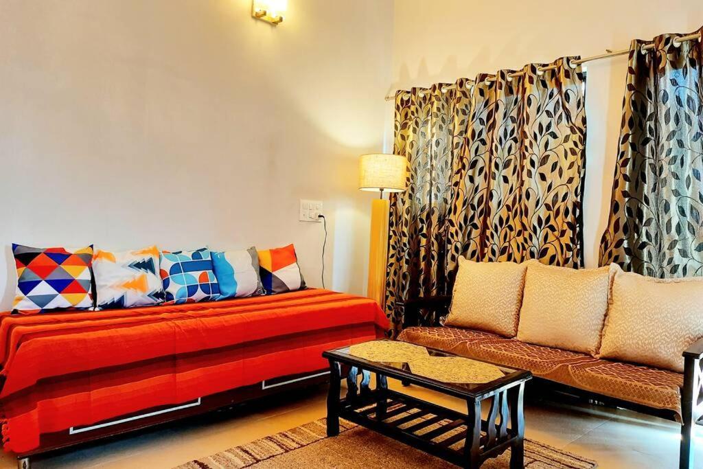 Joy Cottages - Premium Chalets, Vacation Home Rentals Karjat Eksteriør bilde