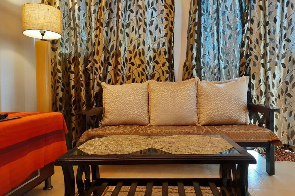 Joy Cottages - Premium Chalets, Vacation Home Rentals Karjat Eksteriør bilde